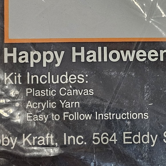 Vintage Hobby Kraft Happy Halloween Needlecraft Kit - Picture 4 of 6
